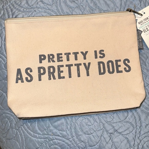 BRAND NEW - Southern Fried Design Barn
Pretty Is As Pretty Does Zipper Pouch - Picture 5 of 14